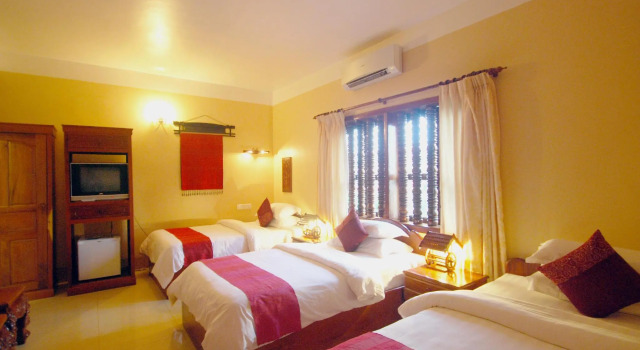 Семейный номер Deluxe Shining Angkor Boutique Hotel