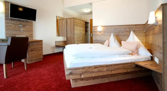 Номер Comfort с балконом Hotel Waldblick