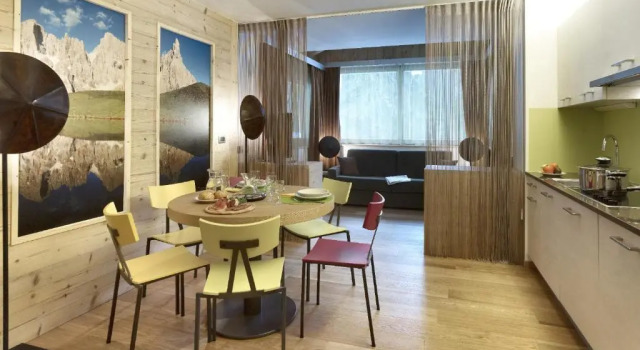 Апартаменты с 2 комнатами Color Home Suite Apartments