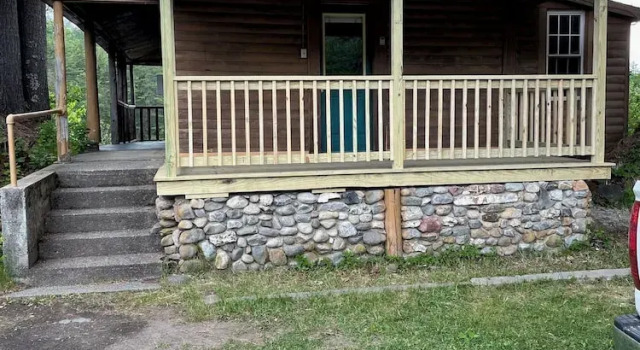 Номер Standard c 1 комнатой с видом на реку Kennebec Riverside Cabins