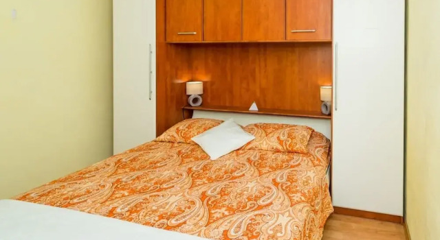 Angie - Terrace With sea View - A1, Rezerwuj Hotel Hotele w Split-Dalmatia County z parkingiem, Parking