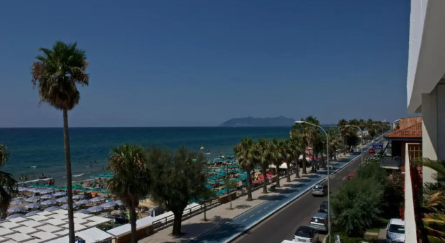 Двухместный номер Superior с видом на море Hotel Ristorante Centosedici