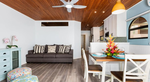 Flamingo Marina Cove 404- Oceanfront condo