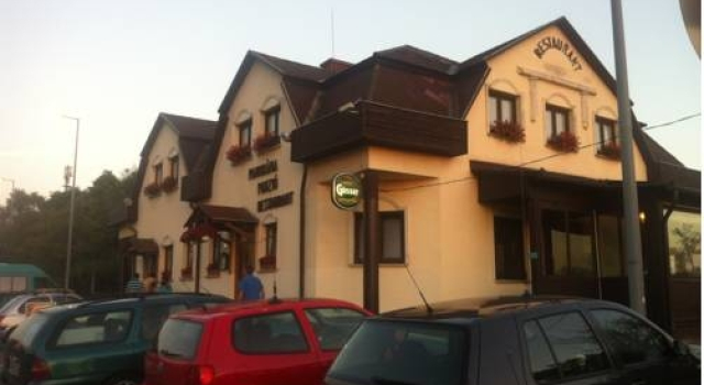 Panoráma Panzió, Rezervovat Hotel Tatabánya 