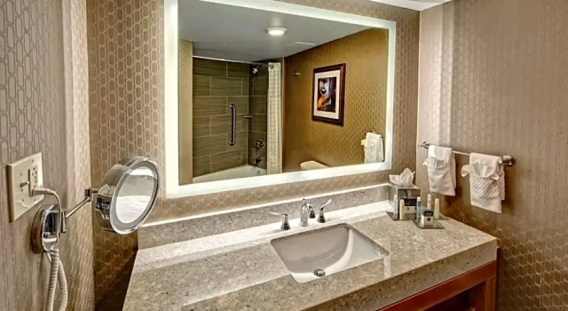 Standard- firedobbelt værelse DoubleTree by Hilton Hotel Memphis
