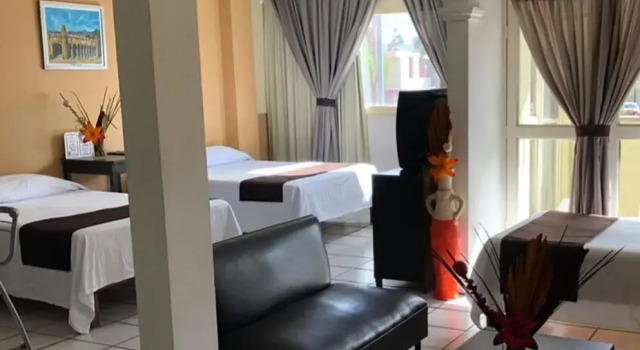 Camera tripla Standard Hotel Paseo