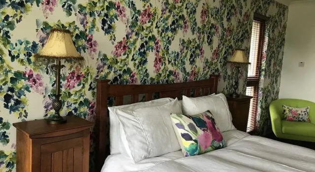 Cushendall House, Забронировать Отель Торланди Северо-Шотландское нагорье