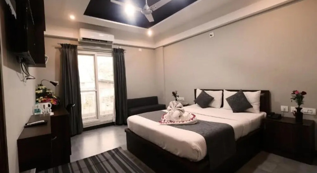 De Royale Sapphire Suites, Varaa Hotelli Edulliset hotellit kohteessa Bangalore