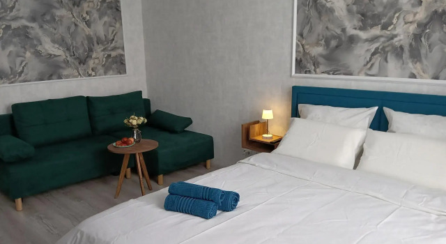 Apartment Denoch on 78 Baranova Street, Prenota Appartamento Hotel a Udmurtia con parcheggio, Parcheggio