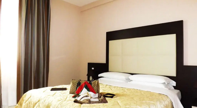 Трёхместный номер Standard Hotel De La Ville Relais
