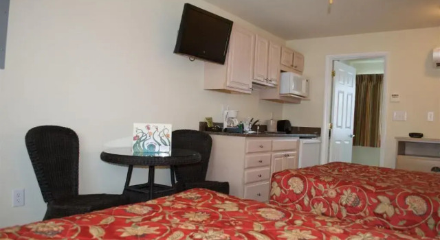 Madison Avenue Beach Club, Rezerwuj Hotel Hotele w New Jersey z basenem, Basen
