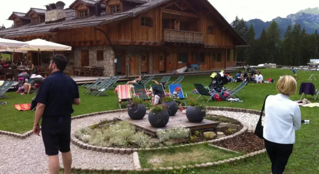 Casa Vacanze Villa Elena, Buchen Sie Villa Alleghe Civetta