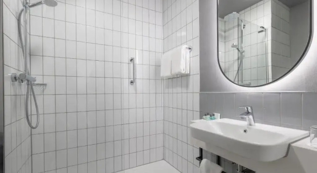 Трёхместный номер Standard Leonardo Hotel Galway