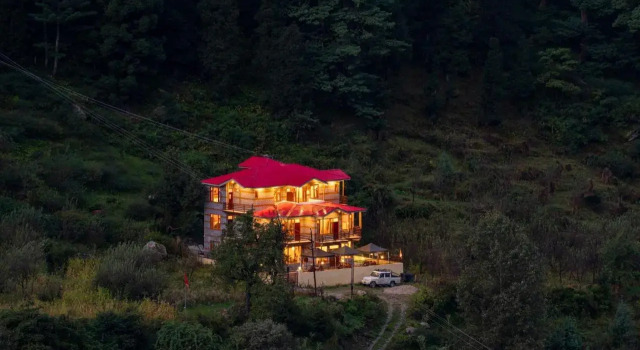 Offbeat Pulga by Pack, near Kasol, Забронировать Отель «постель и завтрак» Отели штата Химачал-Прадеш 3 звезды, 3*