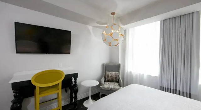 Номер Standard Elyton Hotel, Autograph Collection