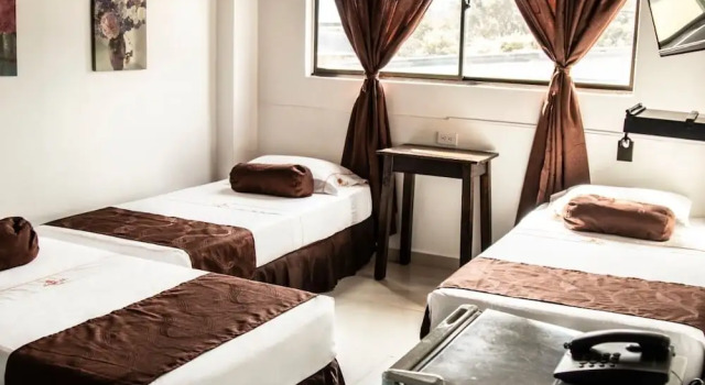Трёхместный семейный номер Standard Hotel Casa 10