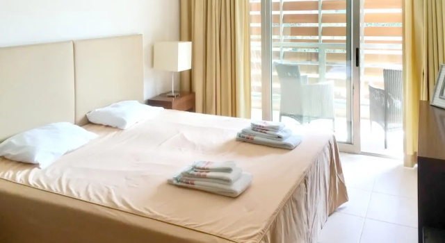 Apartment With 2 Bedrooms in Albufeira, With Pool Access, Furnished Ba, Забронировать Апартаменты/квартира Отели Алгарви с парковкой, Парковка