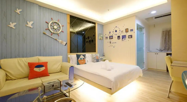 Двухместный номер Standard Color Fun inn