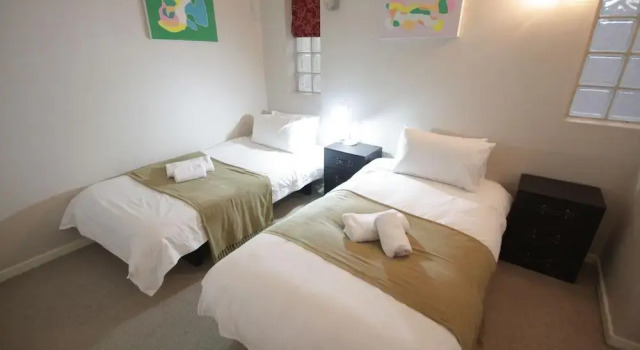 Adderley Terrace J10 by CTHA, Забронировать Отель Отели Кейптауна с парковкой, рядом с Замок Доброй Надежды, Парковка