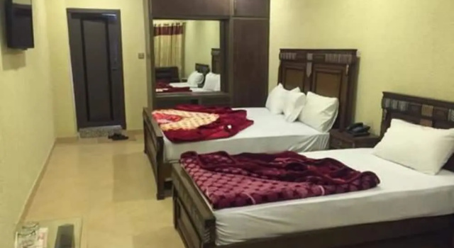 Трёхместный номер Standard Hotel Faran