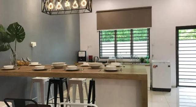 Коттедж Semi-D New House @ Sungai Abong Muar*10~20pax