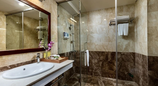 Номер Deluxe с видом на горы Sapa Diamond Hotel