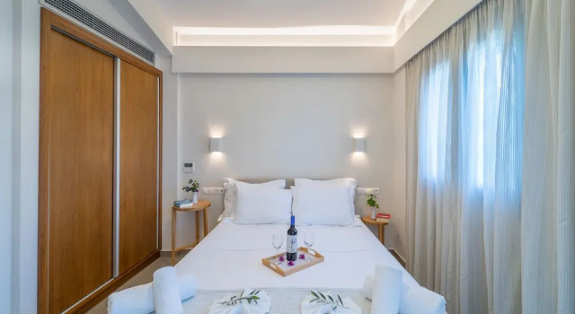 Семейный люкс с балконом Abelia Luxurious Villas