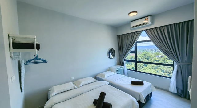 Апартаменты Standard Jesselton Quay Suites