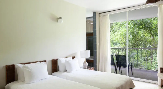 Номер Standard c 1 комнатой с балконом и с видом на сад Frenchman's Cove Resort
