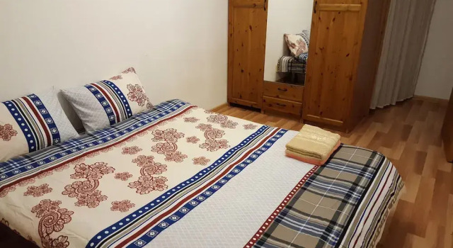 DeLuxe Apartment Arkhitektora Vlasova, Rezervovat Apartmán Hotely v UZAO Area s parkováním, Parkování