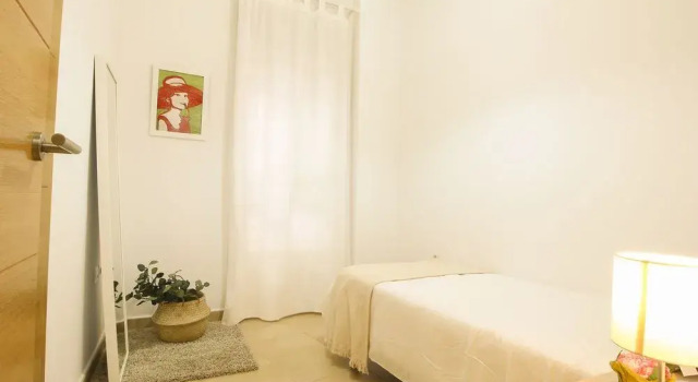 Deluxe Apartment San Julian With Parking, Забронировать Апартаменты/квартира Старый город Севилья, рядом с La Torre de Don Fadrique