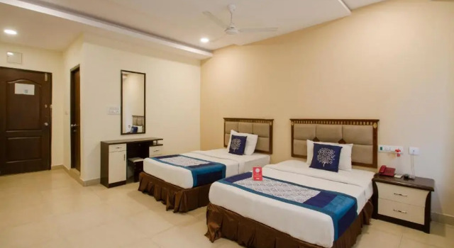 iROOMZ Way Inn, Rezerwuj Hotel Kondapur 