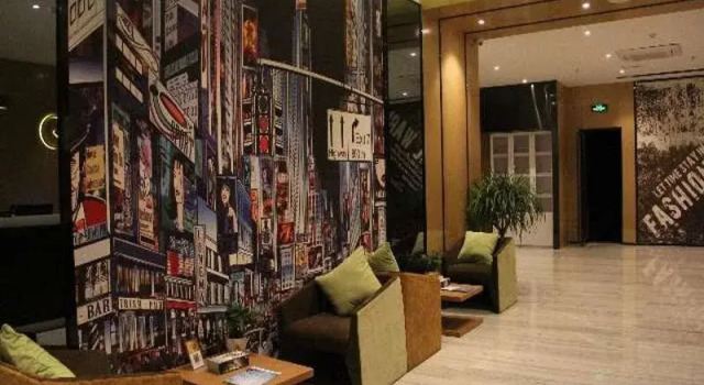 IU Hotel Shangqiu Kaixuan Road Zhonghuan Square Branch, Reserva ahora Hotel Shangqiu Henan