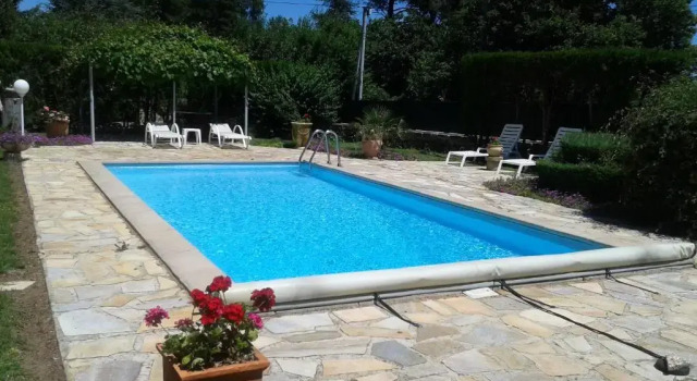 Domaine de Lazuel, Prenota Bed & breakfast Hotel a Alvernia con parcheggio, Parcheggio