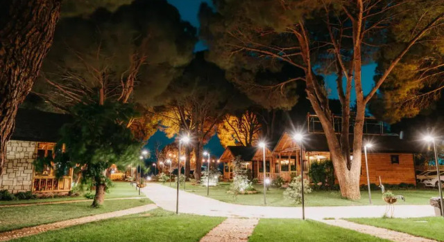 Семейное бунгало Pino Mar Luxury Bungalows