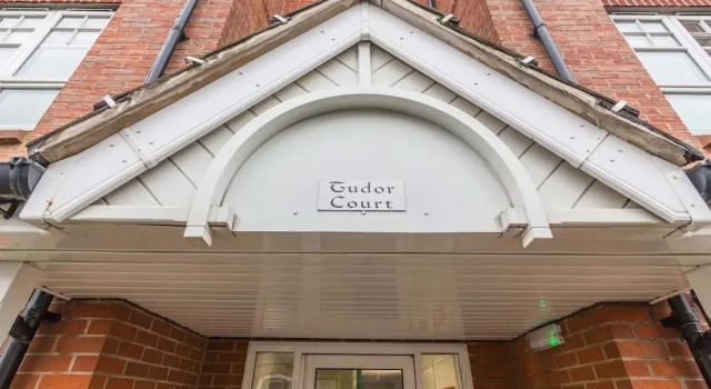 Tudor by KCD APARTMENTS, Varaa Huoneisto Asunnot kohteessa Merseyside, Huoneisto
