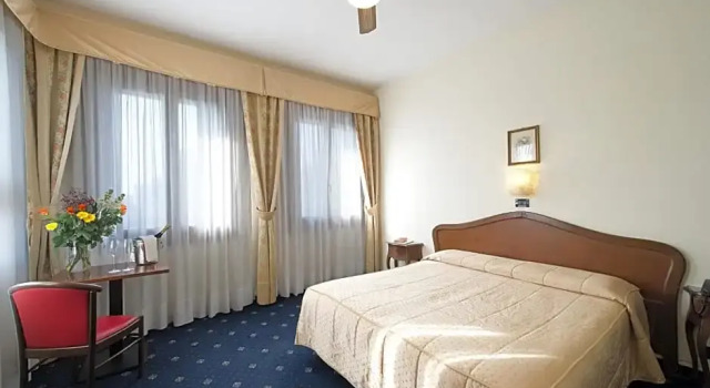 Четырёхместный номер Standard Hotel Cristallo