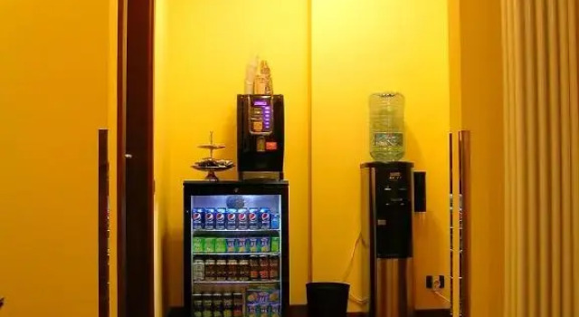 Relax Style House Central Rooms, Забронировать Отель Пескара Побережье Абруццо, рядом с Железнодорожный вокзал Пескара