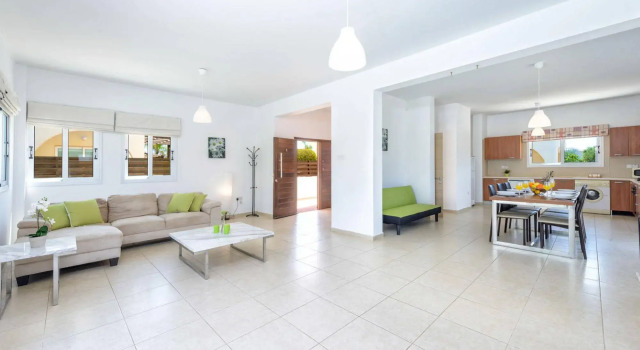 Villa Chronos, Забронировать Вилла Отели Паралимни 4 звезды, 4*
