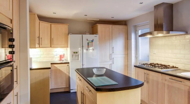 The Marlborough, Book Hotel Crawley West Sussex