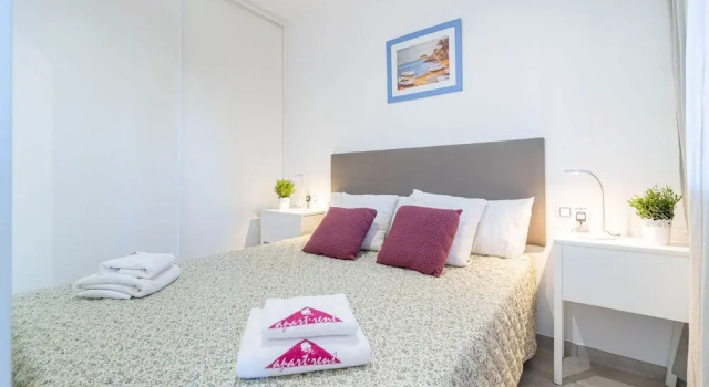Apartment in Empuriabrava With Beach Access
