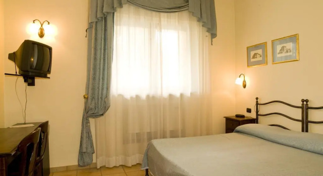 Dominus Hotel, Varaa Hotelli Sigillo Umbria