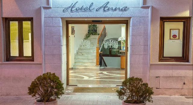 Hotel Anna