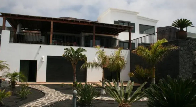 Villa Sunset by Cool Deluxe