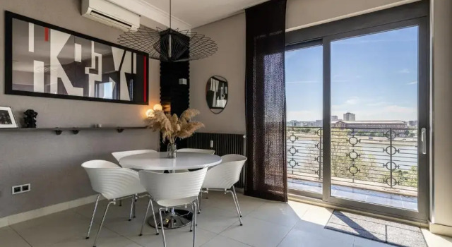 Апартаменты ORANGEHOMES 130 m2 APT with fantastic view to river Danube
