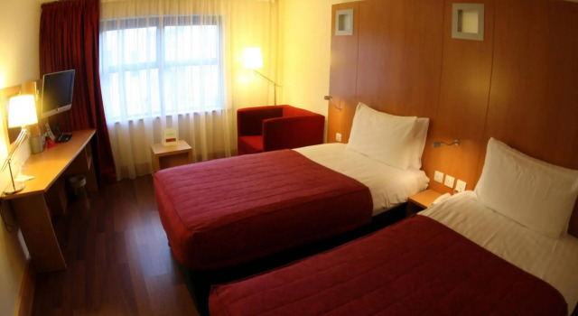 Station House Hotel Letterkenny, Book Hotel Hoteller i Wild Atlantic Way med parkering, Parkering