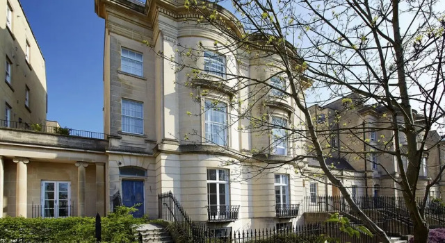 173-177 Kings Road By Esa, Забронировать Отель Отели Рединга с парковкой, рядом с Reading Central Library, Парковка