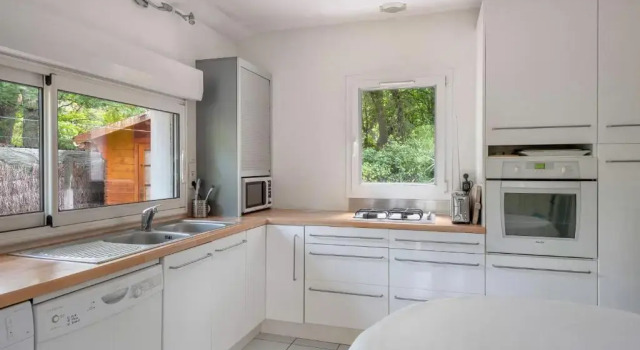 Коттедж Maison Familiale Dans Les Pins a 300 M de la Plage