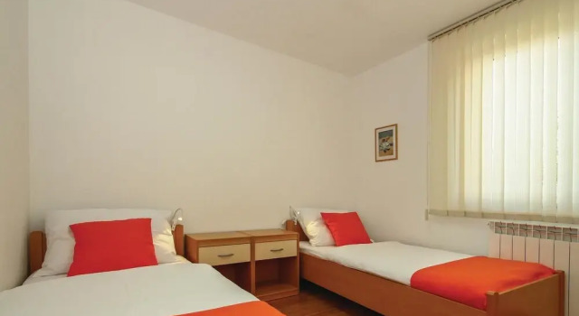 Beach Front Home In Umag, Забронировать Отель Отели Умаг 3 звезды, 3*
