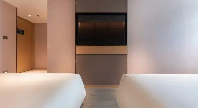 Номер Superior Atour Hotel Wuhan Yellow Crane Tower